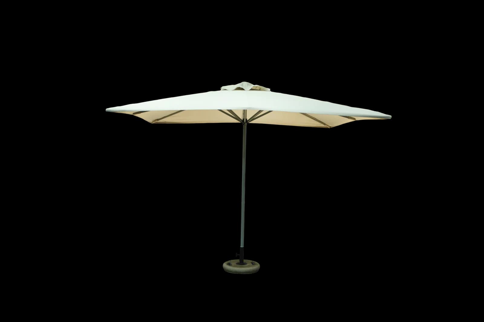 Center-Pole Umbrellas umbrella family