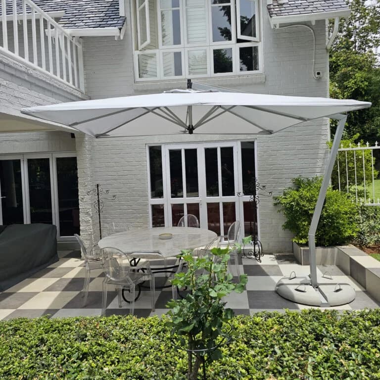 Cantilever umbrella in a residential patio setting